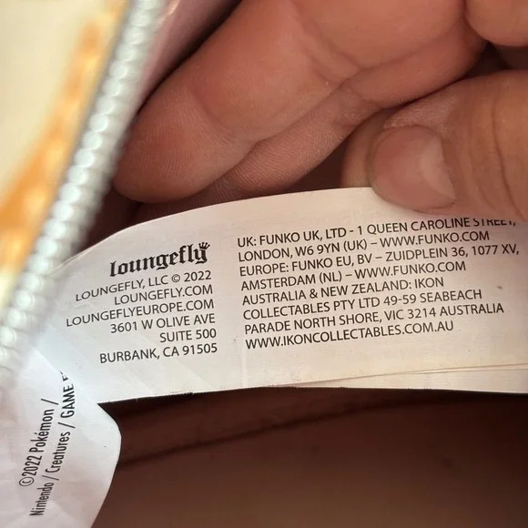 Loungefly Pokemon Eevee Mini Backpack Cream Floral Allover Print Bag FLAW - Picture 12 of 13